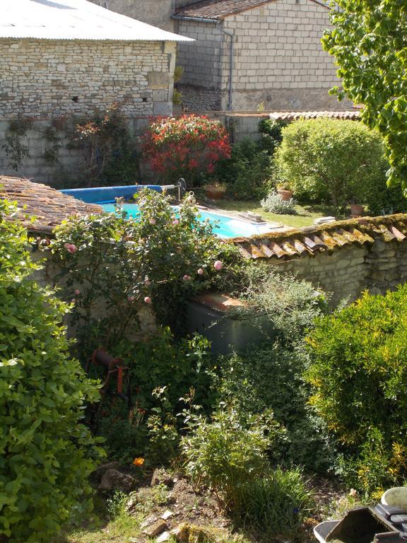 A L'Antan - La Ferme D'Octave Bed & Breakfast Saint-Hilaire-de-Villefranche Luaran gambar