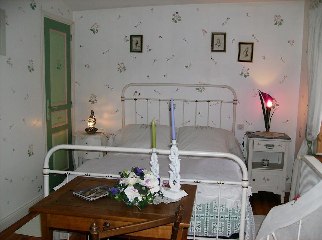 A L'Antan - La Ferme D'Octave Bed & Breakfast Saint-Hilaire-de-Villefranche Bilik gambar