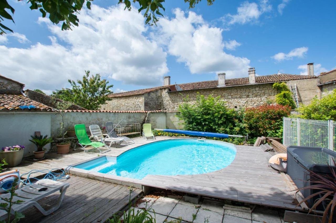 A L'Antan - La Ferme D'Octave Bed & Breakfast Saint-Hilaire-de-Villefranche Luaran gambar